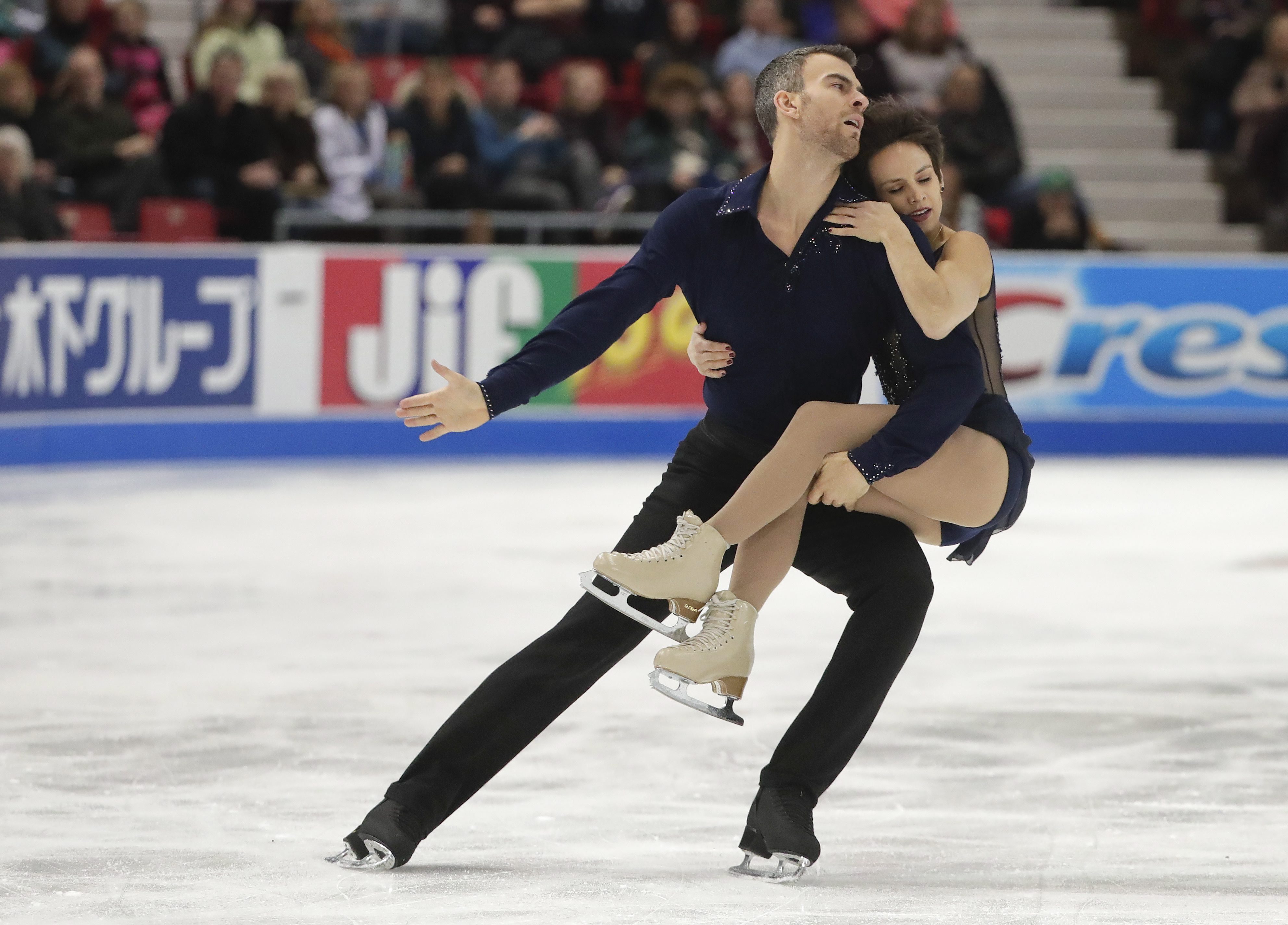 Team Canada Meagan Duhamel Eric Radford