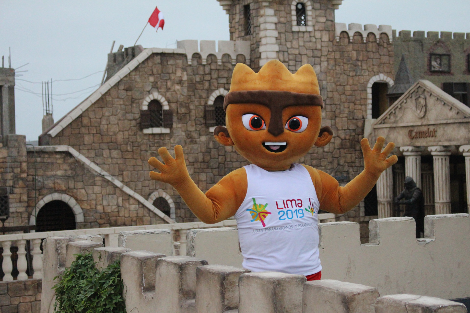 Lima 2019 mascot poses for a picture