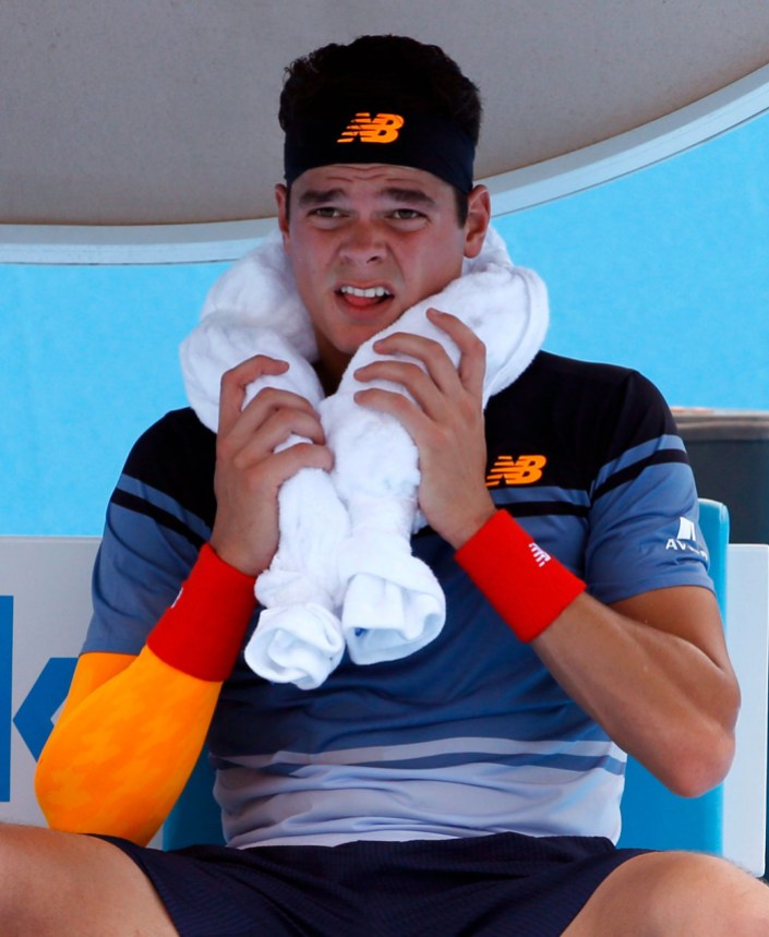team-canada-milos-raonic-australian-open-2016 Milos Raonic cooling down with an ice necklace at the 2016 Australian Open. (AP Photo/Aaron Favila)