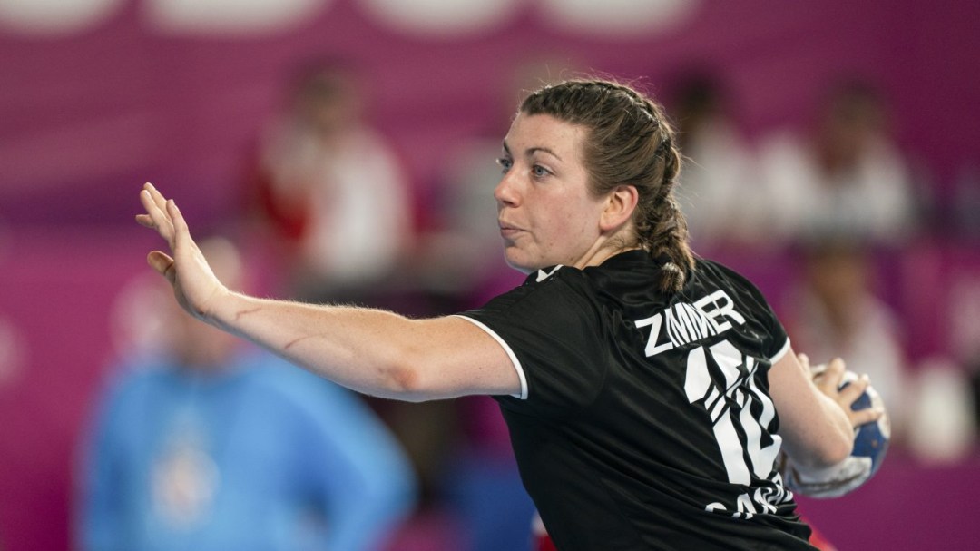 Team Canada's Myriam Zimmer gets ready to throw the ball