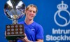 Shapovalov wins first career ATP final in straight sets