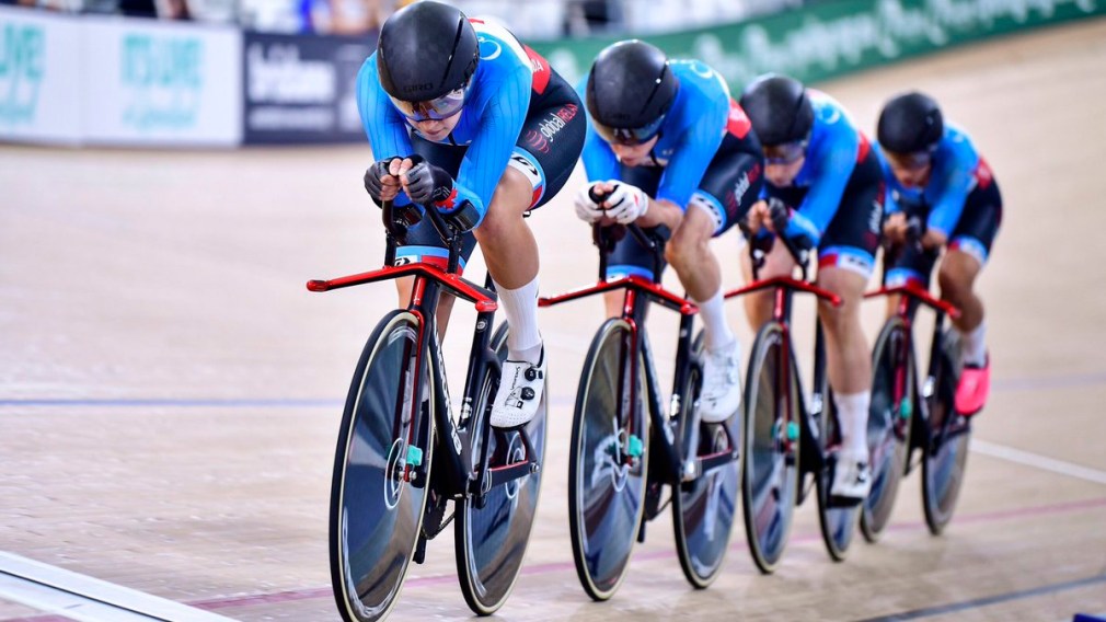 Team Canada's track cycling team competes in the women's team pursuit
