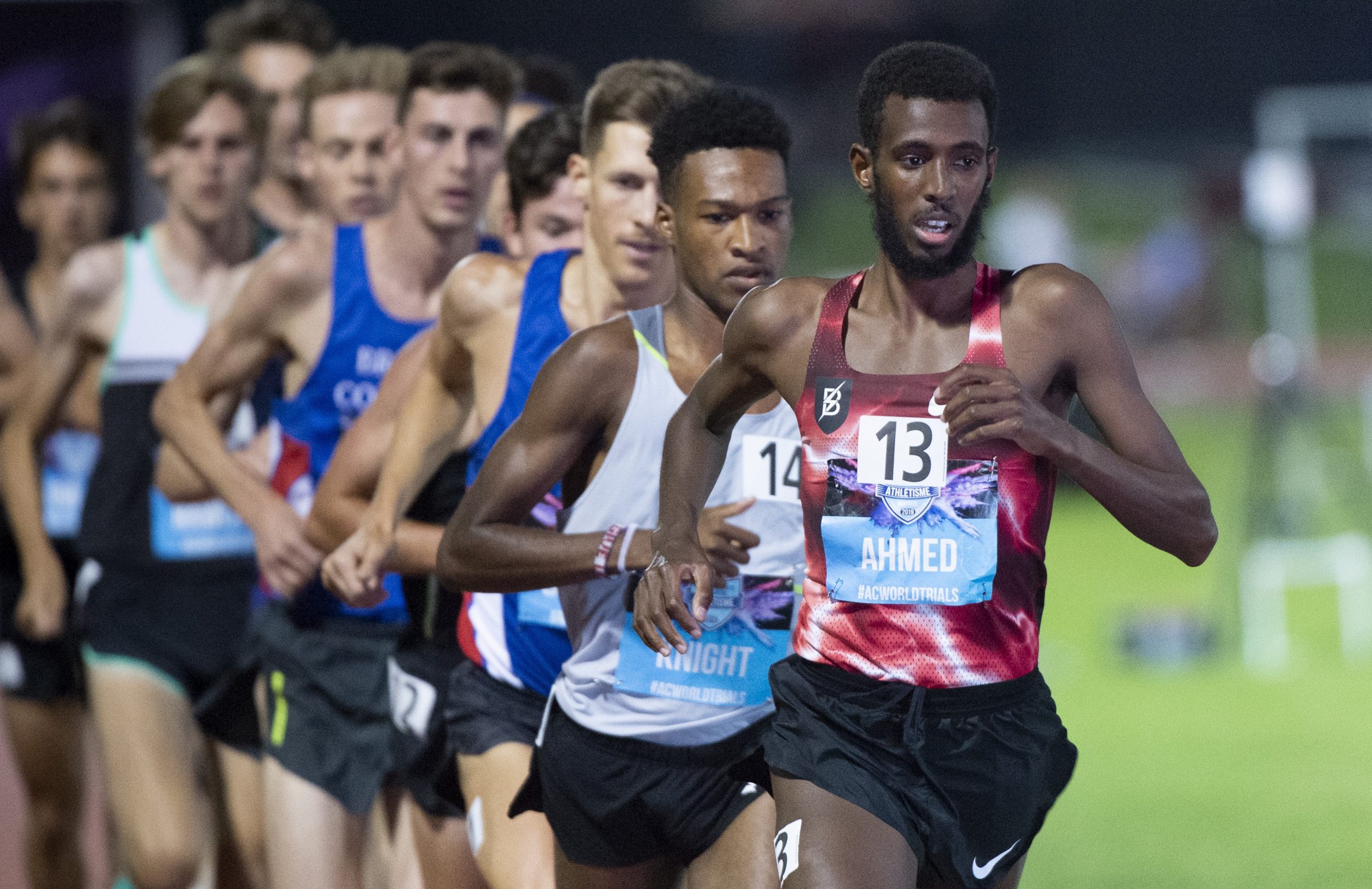 Mo Ahmed leads the pack at the 2019 Canadian Championships