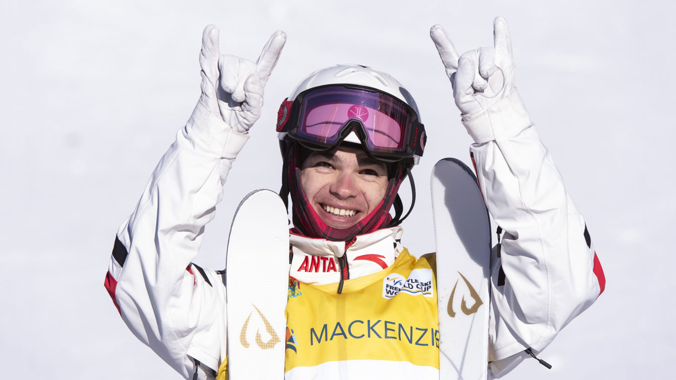 Kingsbury smiles at the camera after winning.