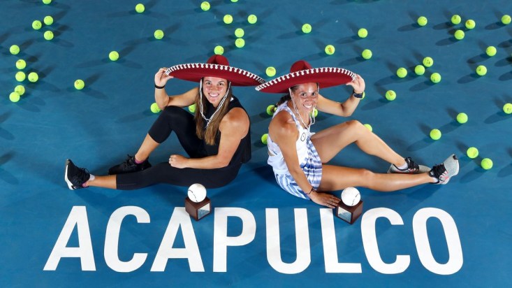 Team Canada Mexican Open Sharon Fichman Sharon Fichman (right) and Kateryna Bondarenko of Ukraine pose for a photo with Mexican hats.