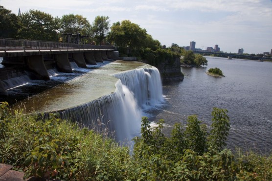 A view of Rideau Falls along the Ceremonial Loop in Ottawa, Ontario. Photo: ncc-ccn.gc.ca