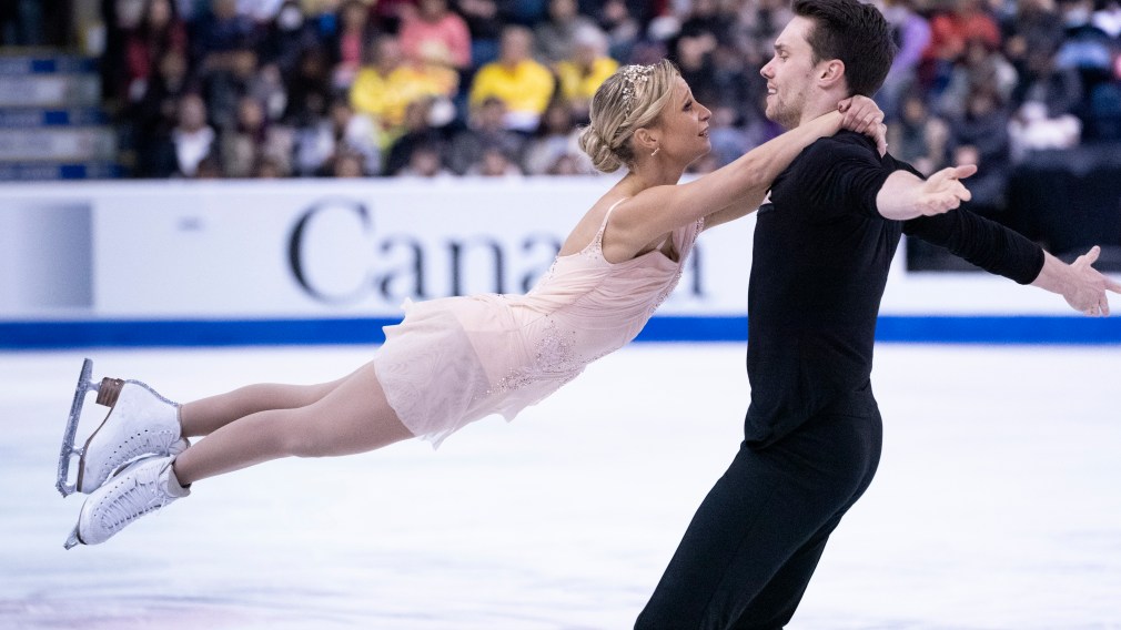Kirsten Moore-Towers and Michael Marinaro compete at Skate Canada International