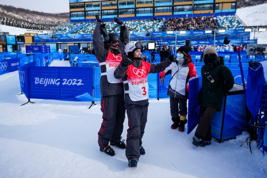 Cassie Sharpe and Rachael Karker at the bottom of the halfpipe hill