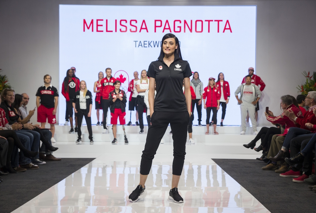 Melissa Pagnotta au dévoilement de la collection officielle d'Équipe Canada pour Rio 2016, le 12 avril 2016.