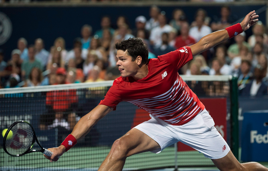 Milos Raonic en action à la Coupe Rogers à Toronto, le 29 juillet 2016.