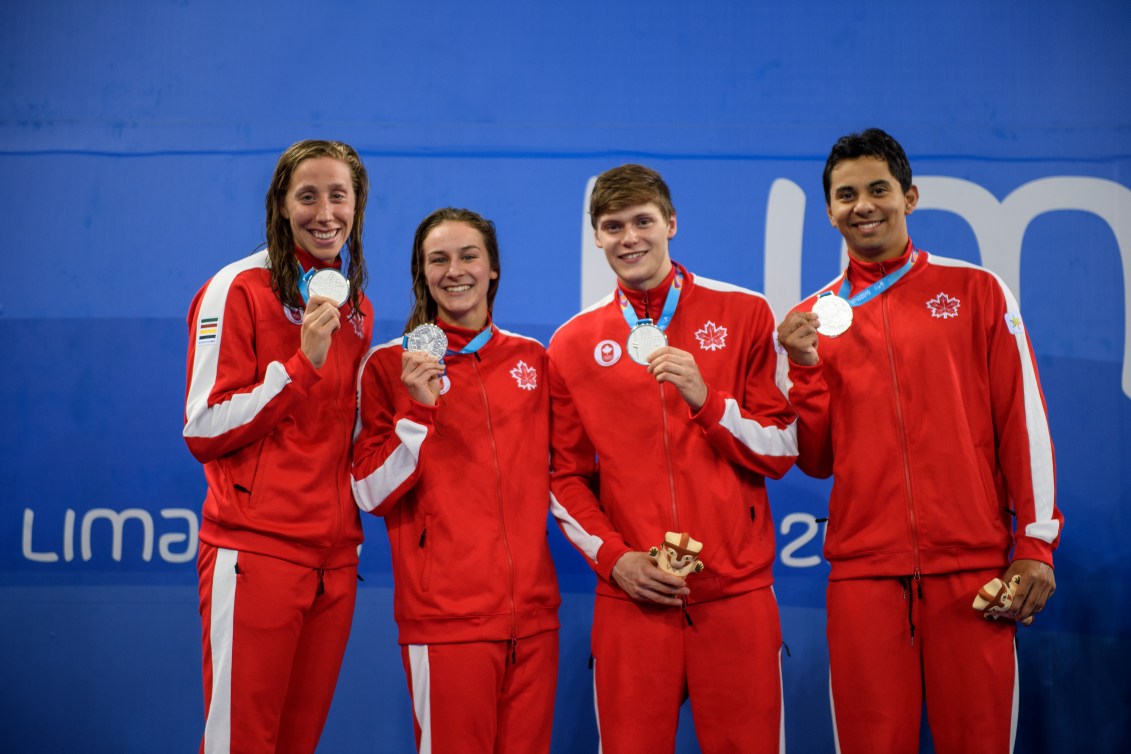 Alexia Zevnik, Danielle Hanus, James Dergousoff et Javier Acevedo à Lima 2019